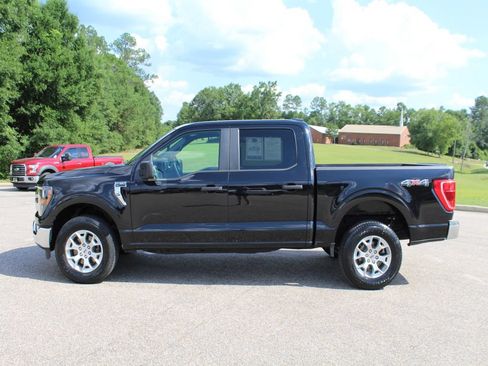 Used 2023 Ford F150 XLT AWD/4WD image 9