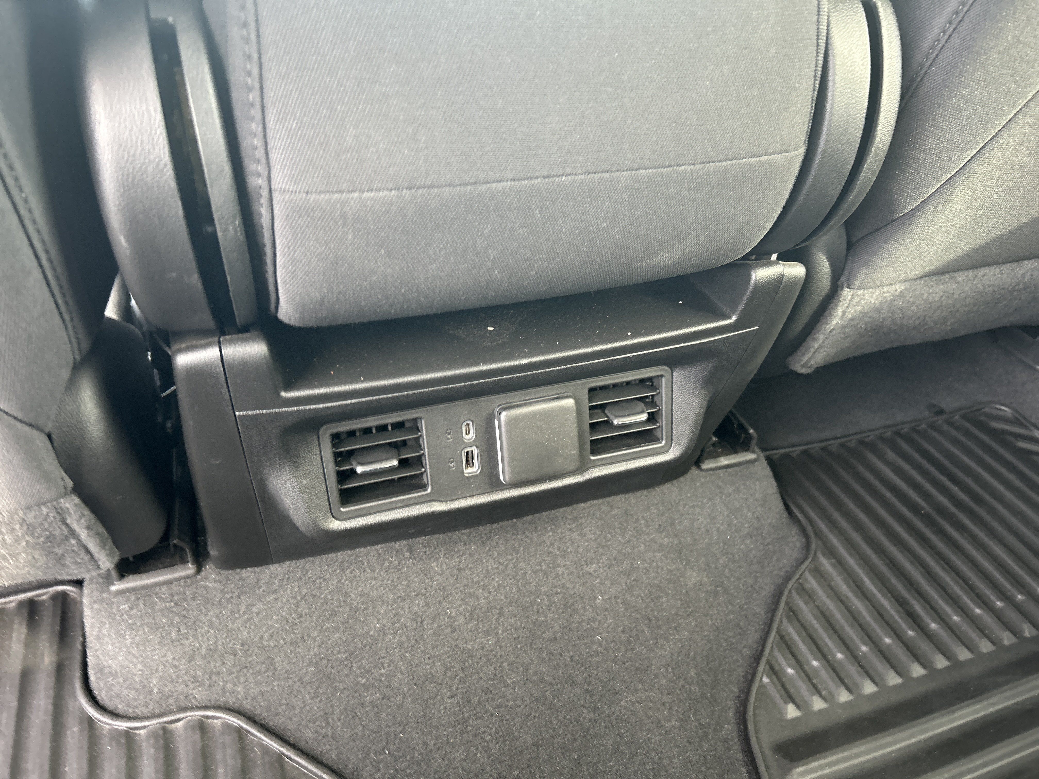 Used 2022 GMC Sierra 1500 Elevation AWD/4WD image 28