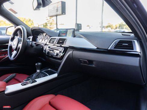 Used 2016 BMW 340i Sedan image 11