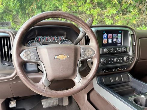 Used 2014 Chevrolet Silverado 1500 LTZ Z71 w/ LTZ Plus Package AWD/4WD image 41