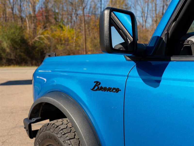 Used 2021 Ford Bronco Black Diamond AWD/4WD image 12