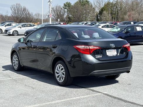 Used 2017 Toyota Corolla LE w/ Carpet Mat Package (TMS) image 4