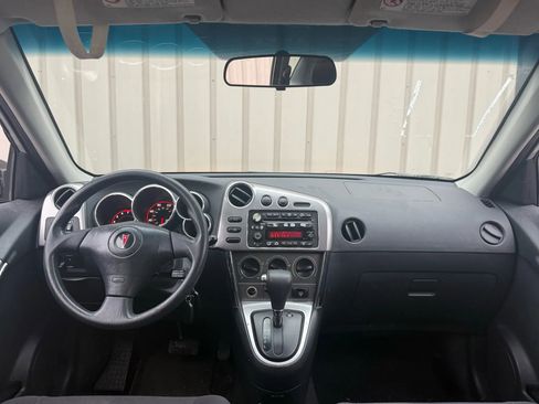 Used 2004 Pontiac Vibe w/ Moon And Tunes Value Package image 13