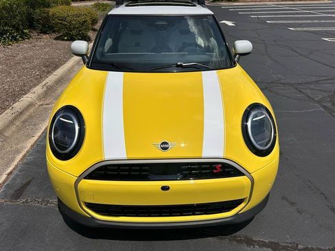 Used 2025 MINI Cooper S FWD image 6