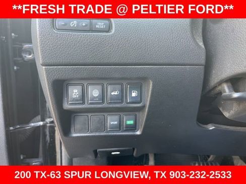 Used 2019 Nissan Rogue SV image 14