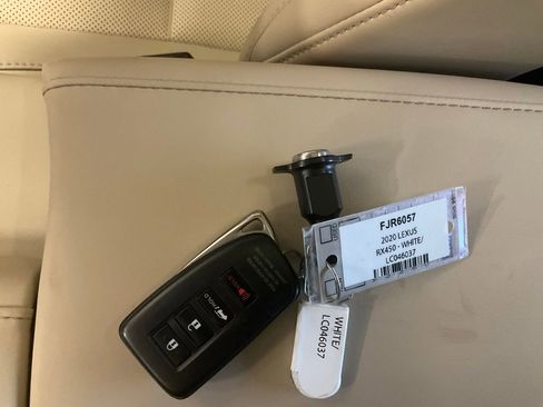 Used 2020 Lexus RX 450h AWD w/ Premium Package image 32