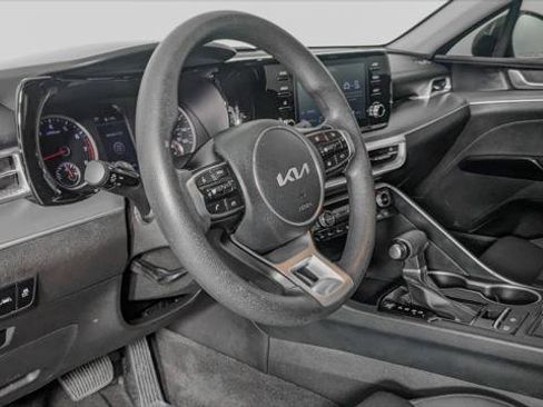 Used 2022 Kia K5 LXS FWD image 24