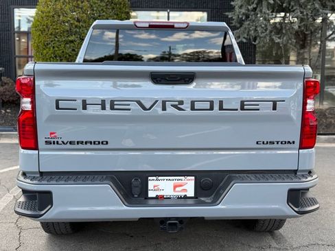 Used 2024 Chevrolet Silverado 1500 Custom w/ Turbomax Blackout Package image 14