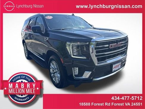 Used 2023 GMC Yukon SLT AWD/4WD image 1