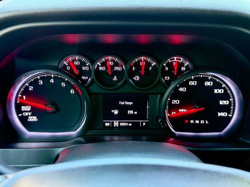 Used 2020 Chevrolet Silverado 1500 Custom w/ Custom Value Package AWD/4WD image 27