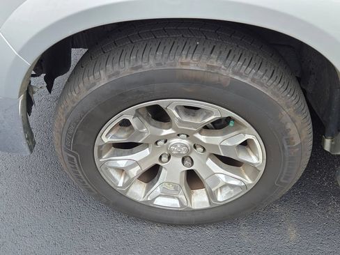 Used 2016 RAM 1500 Limited AWD/4WD image 4