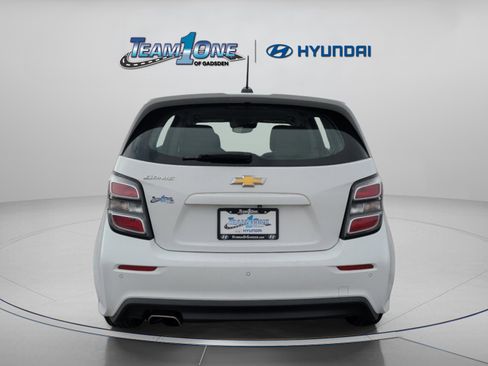 Used 2020 Chevrolet Sonic LT image 7
