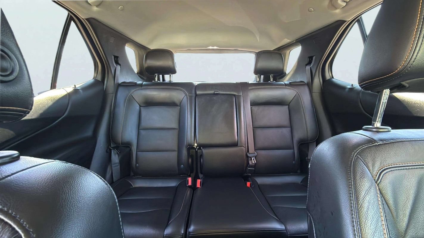 Used 2020 Chevrolet Equinox LT w/ Midnight Edition FWD image 13