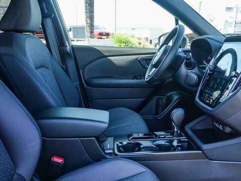 New 2026 Subaru Forester Premium AWD/4WD image 17