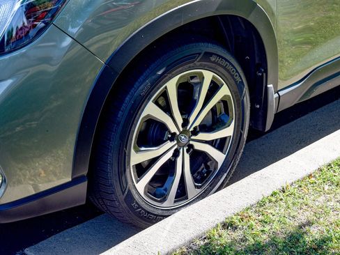 Used 2019 Subaru Forester Limited AWD/4WD image 24