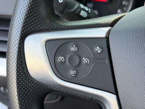 Used 2023 GMC Terrain SLE w/ Driver Convenience Package FWD image 25