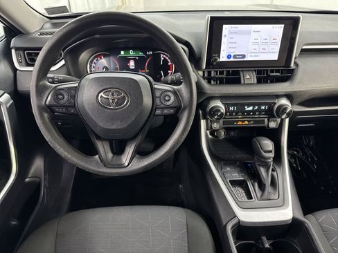 Used 2024 Toyota RAV4 XLE image 25