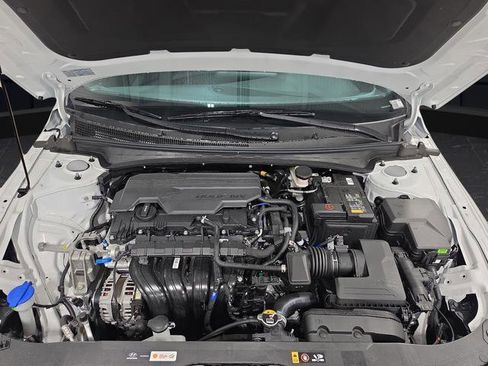 New 2026 Hyundai Elantra SEL Sport Premium FWD image 30
