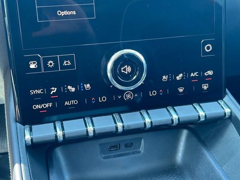 Used 2026 GMC Terrain Denali AWD/4WD image 32