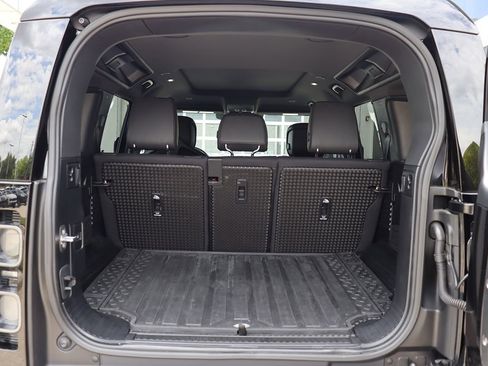 Used 2022 Land Rover Defender 110 X image 56