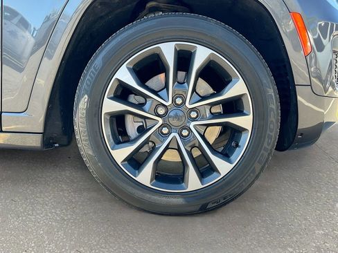 Certified 2022 Jeep Grand Cherokee L Overland image 33