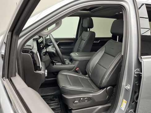 Certified 2025 GMC Sierra 2500 Denali w/ Denali Reserve Package AWD/4WD image 12
