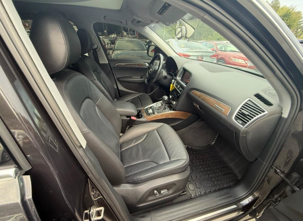 Used 2016 Audi Q5 2.0T Premium Plus w/ Technology Package AWD/4WD image 16