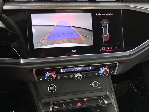 New 2025 Audi Q3 2.0T Premium image 22