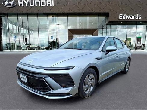 New 2026 Hyundai Sonata SE image 1