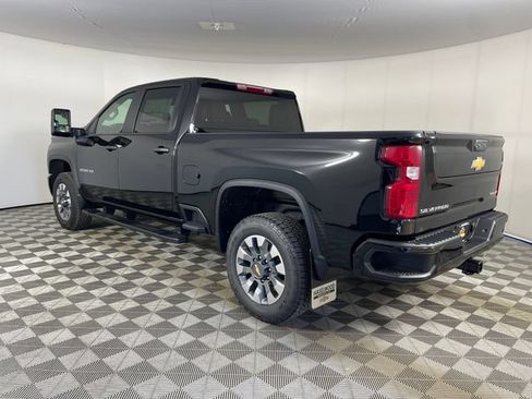 New 2026 Chevrolet Silverado 2500 Custom w/ Custom Value Package AWD/4WD image 20