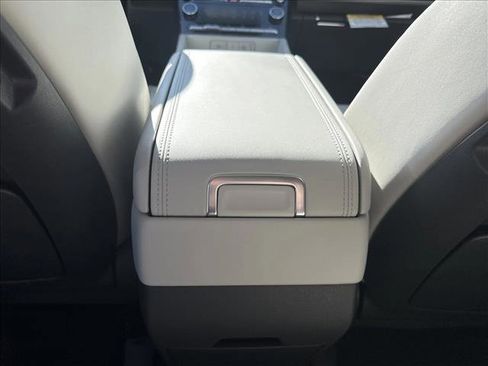 New 2026 Hyundai Santa Fe SEL image 16