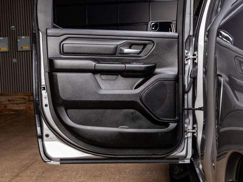 Used 2025 RAM 1500 Classic Warlock AWD/4WD image 39