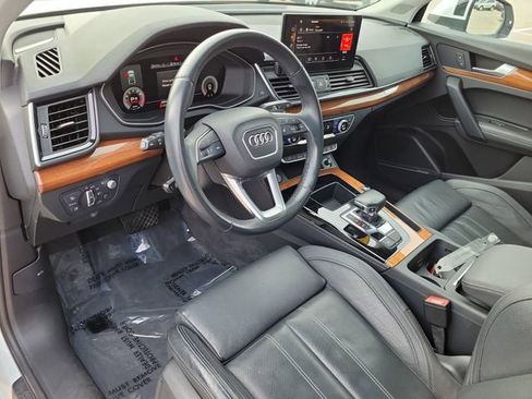 Used 2022 Audi Q5 2.0T Prestige w/ Prestige Package image 22