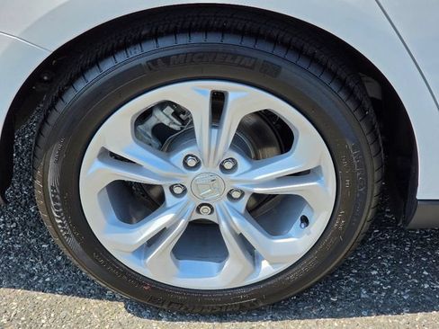 Used 2025 Honda Accord LX image 12