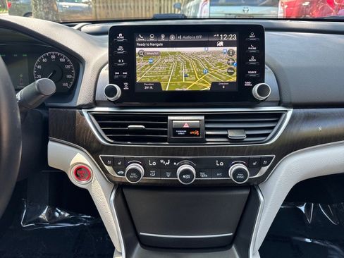 Used 2019 Honda Accord Touring image 20