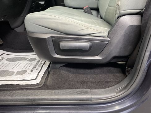 Used 2014 RAM 1500 Express image 13