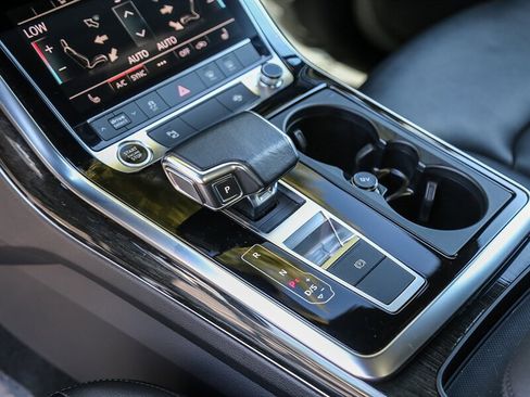 Used 2021 Audi Q7 2.0T Premium w/ Convenience Package image 29