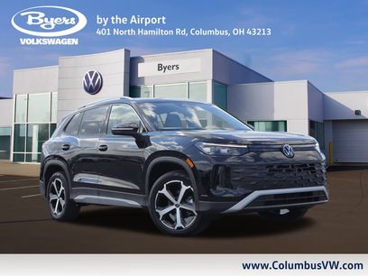 New 2025 Volkswagen Tiguan SE