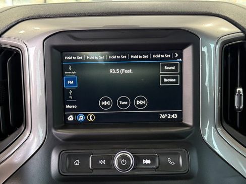 Used 2019 Chevrolet Silverado 1500 W/T w/ Z71 Off-Road Package image 25