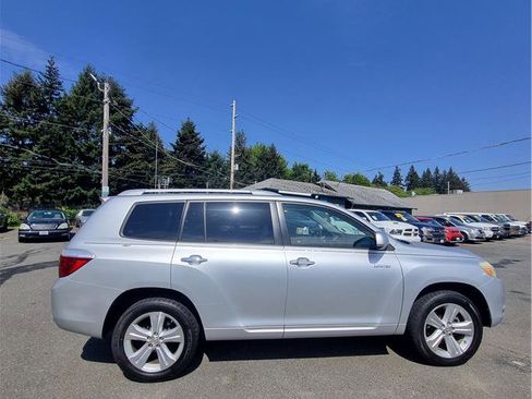 Used 2009 Toyota Highlander Limited AWD/4WD image 7