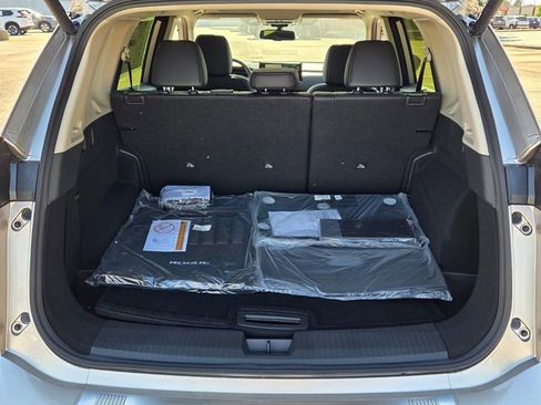 New 2026 Nissan Rogue Platinum w/ Platinum Premium Package AWD/4WD image 12