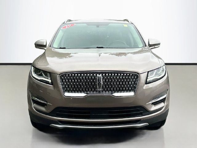 Used 2019 Lincoln MKC Select w/ Select Plus Package FWD image 4
