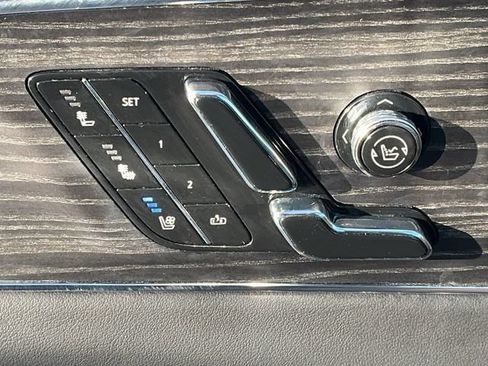 Certified 2023 Cadillac Lyriq 2WD image 10