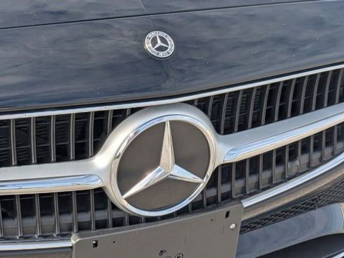 Used 2025 Mercedes-Benz C 300 C 300 image 10