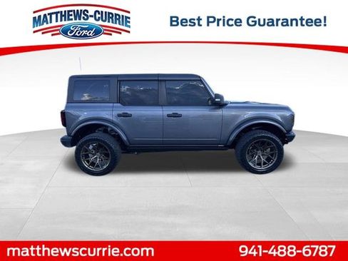 Used 2023 Ford Bronco Badlands AWD/4WD image 3
