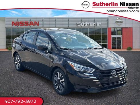 Certified 2023 Nissan Versa SV image 1
