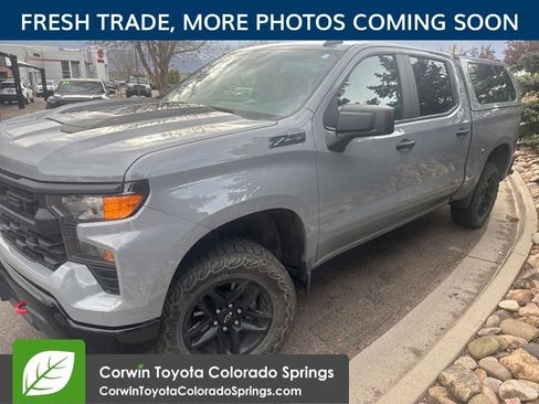 Used 2024 Chevrolet Silverado 1500 Custom Trail Boss w/ LPO, Dark Essentials Package AWD/4WD image 3
