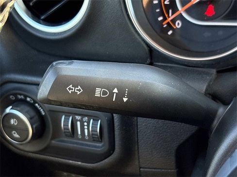 Used 2021 Jeep Gladiator Overland w/ Popular Equipment Package image 28