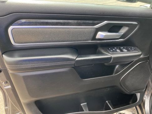 Used 2019 RAM 1500 Big Horn AWD/4WD image 16