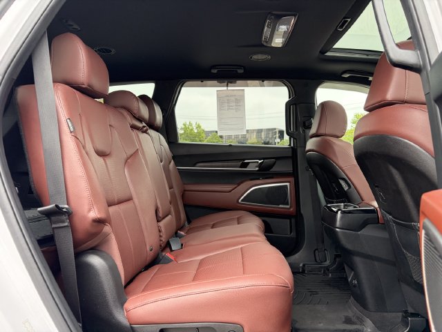 Certified 2024 Kia Telluride EX FWD image 9